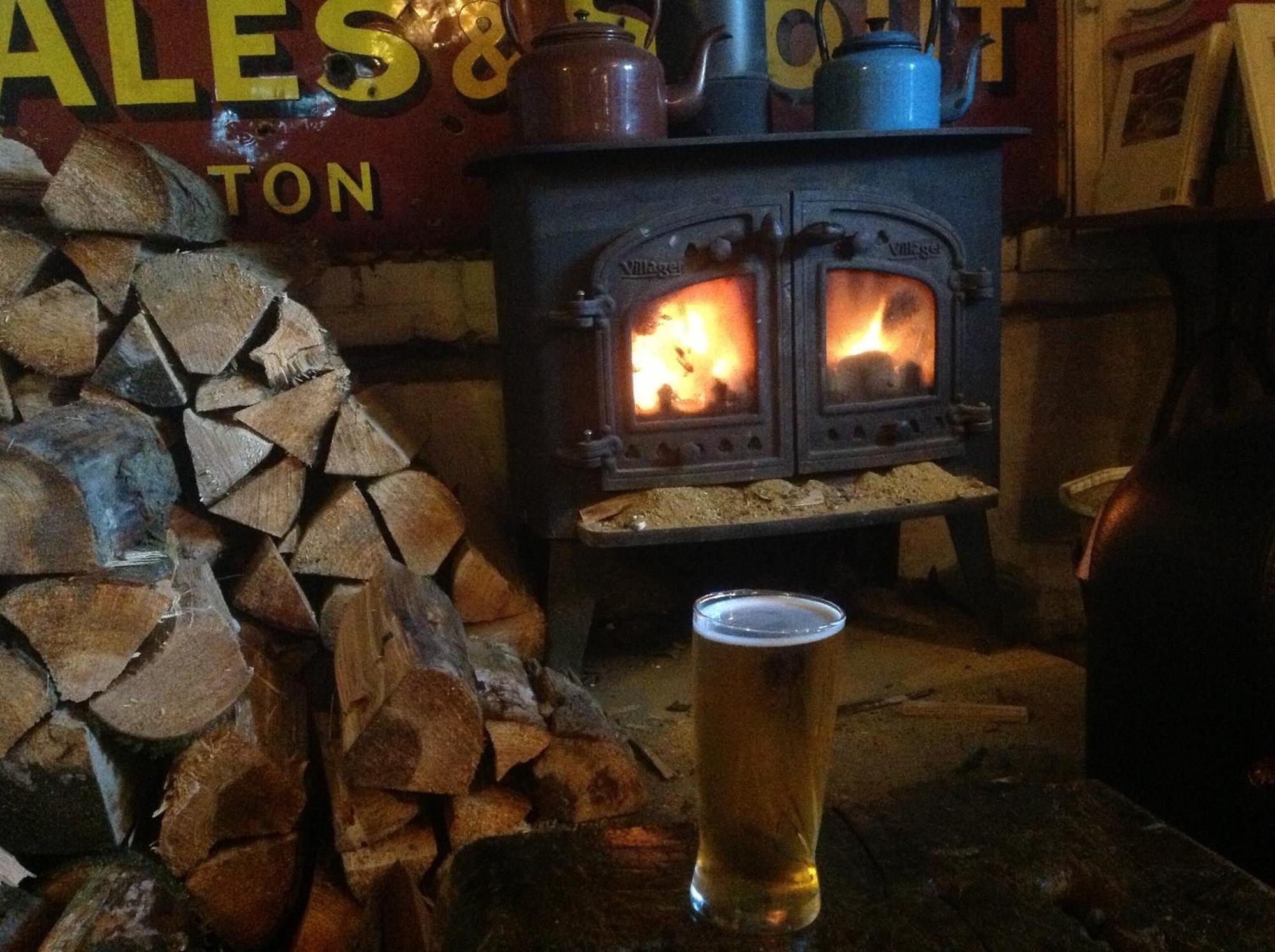 The Nags Head Inn Abercych エクステリア 写真